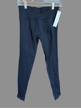 NWT NAMA Sculpt Contour Leggings in Black in Size Large